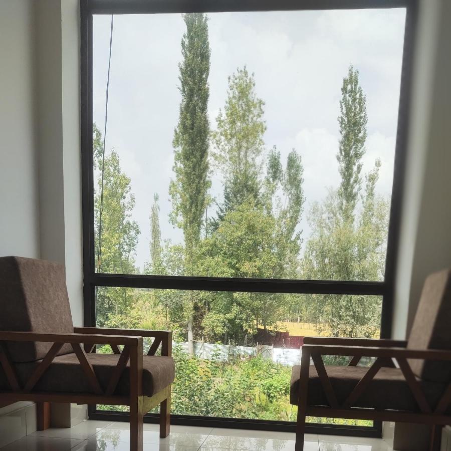 Hotel Gulmarg Residency, Kunzer Гульмарг Экстерьер фото