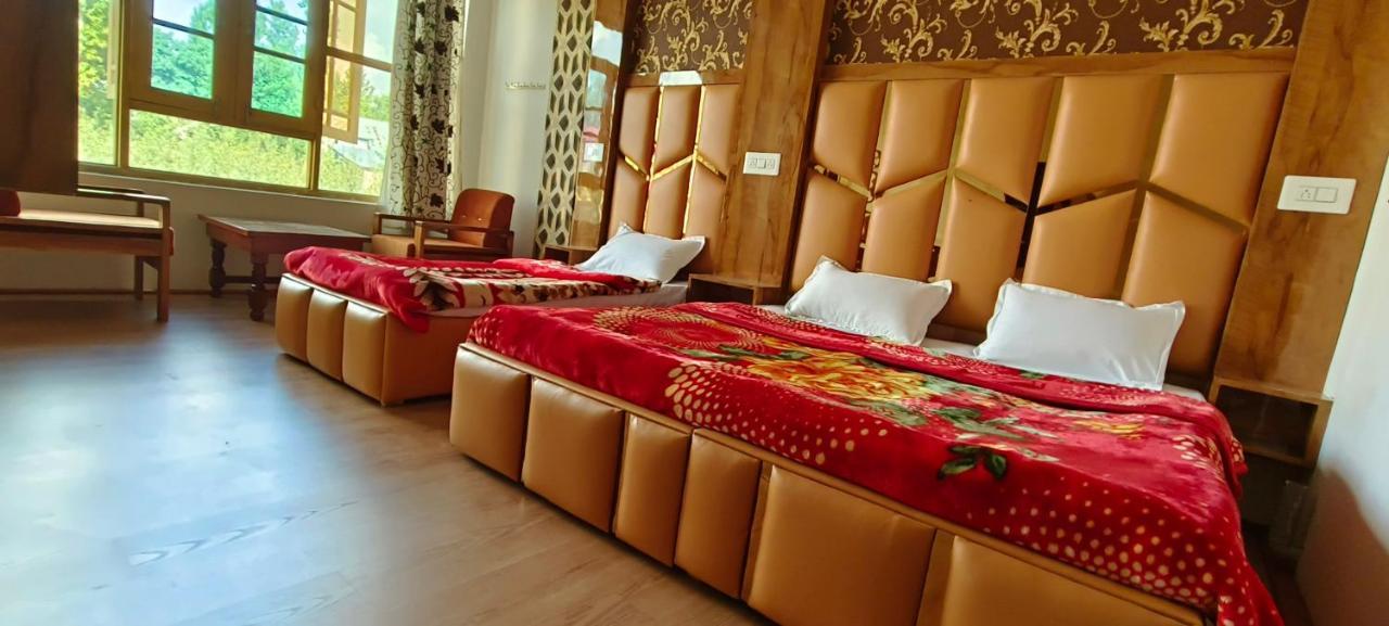 Hotel Gulmarg Residency, Kunzer Гульмарг Экстерьер фото